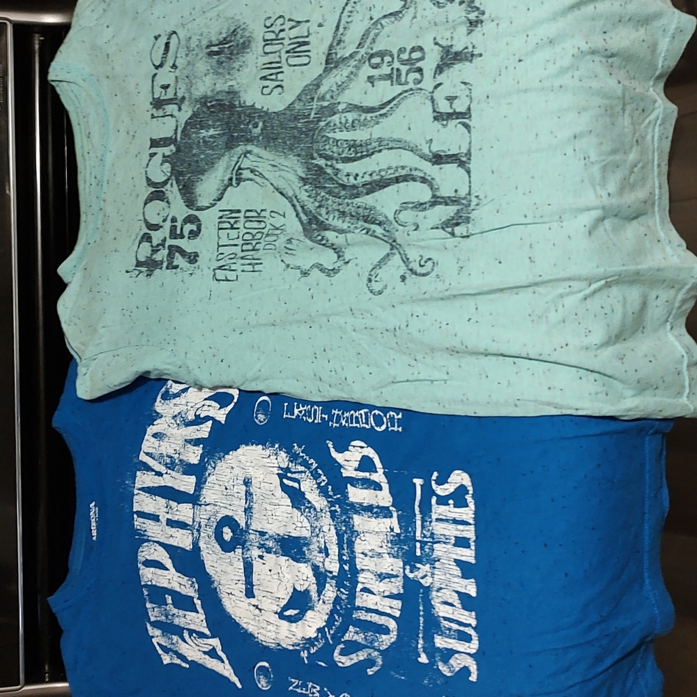 2 Arizona Tees